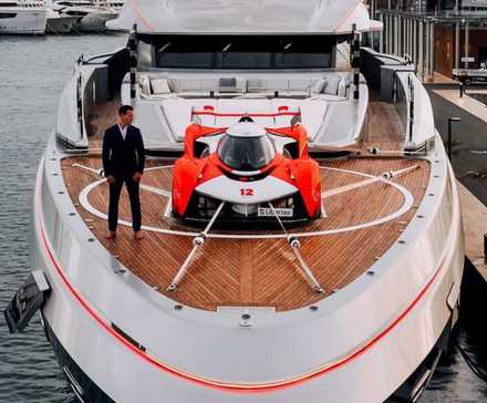 McLaren Solus GT. Sarastar superyacht. Tom Claeren-1