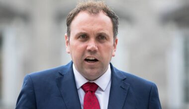 Mixed feelings in Clare about new hospital site in Limerick, TD says