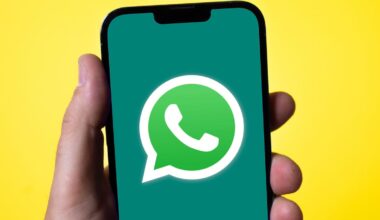 WhatsApp's New Update Makes it Easier to Switch Phones, Free Up Storage