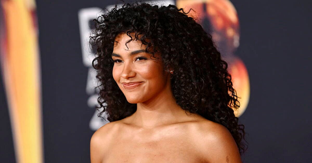 Olivia Dean moves Dublin gigs to Marlay Park due to demand