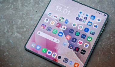 Oppo’s new foldable isn’t quite creaseless, but it’s pretty damn close