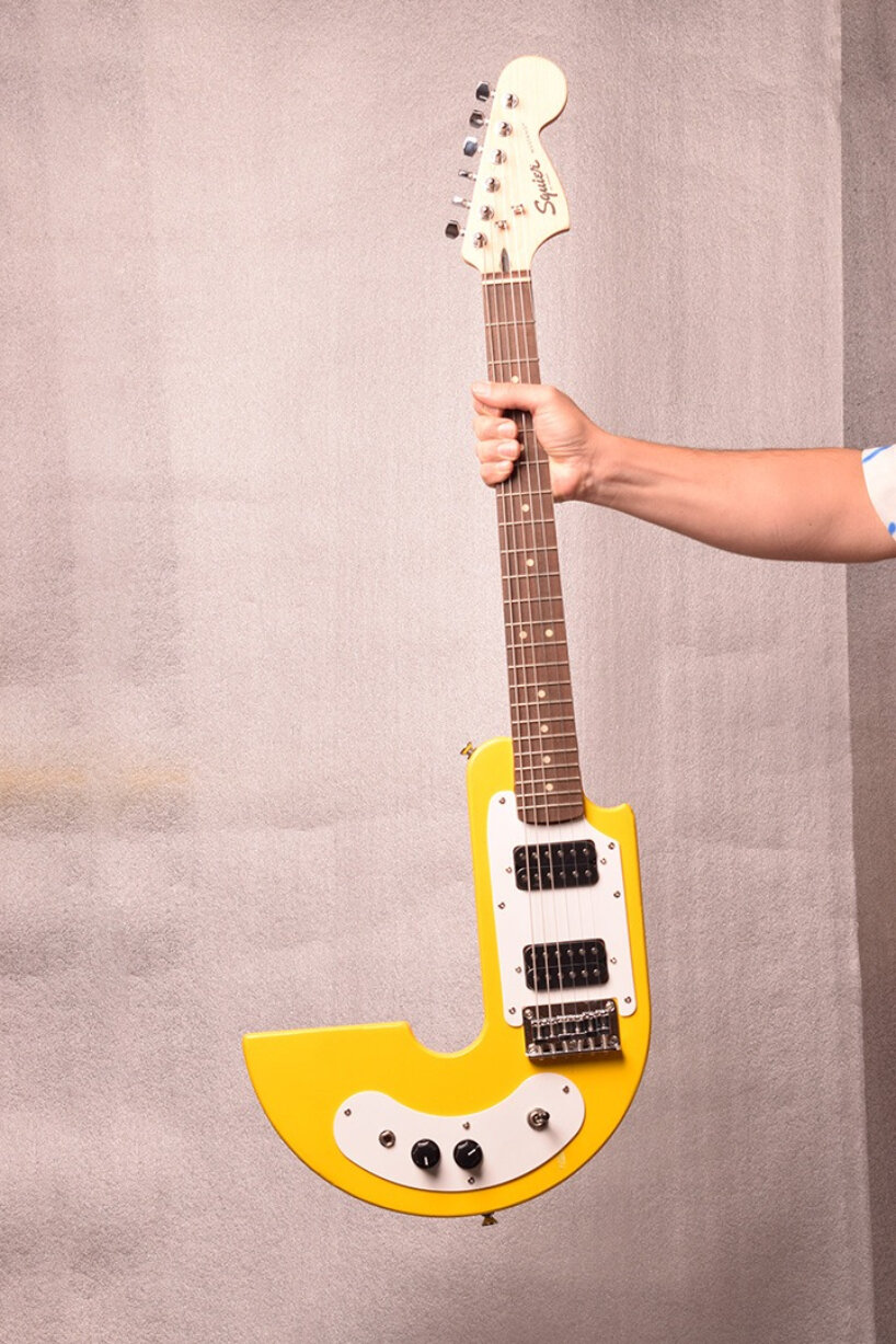 the 'Jitar' doubles as a hook, so users can hang the instrument