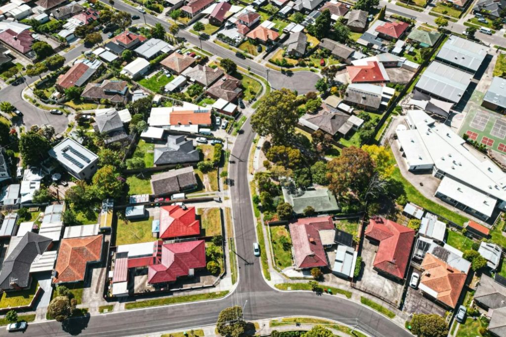 Property sellers turning profits at all-time high - News