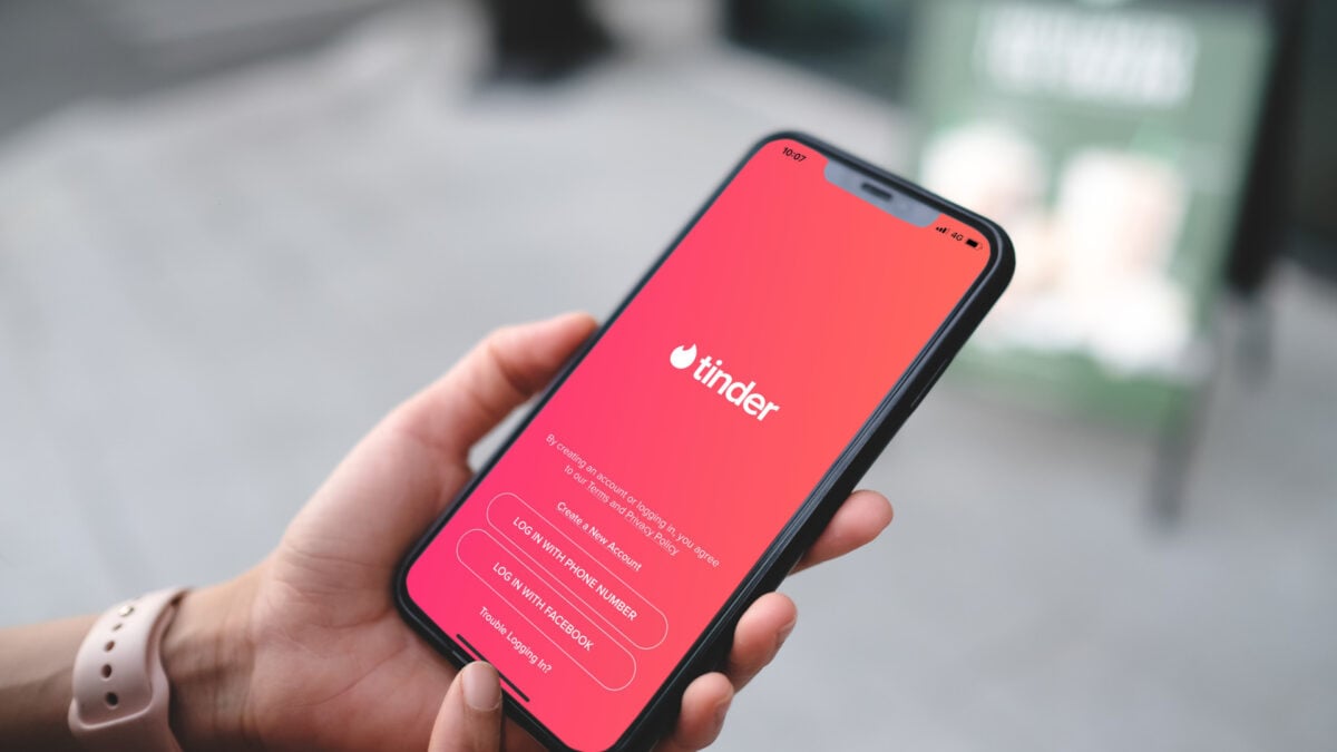 Tinder's Solution to Dating App Burnout Is More AI
