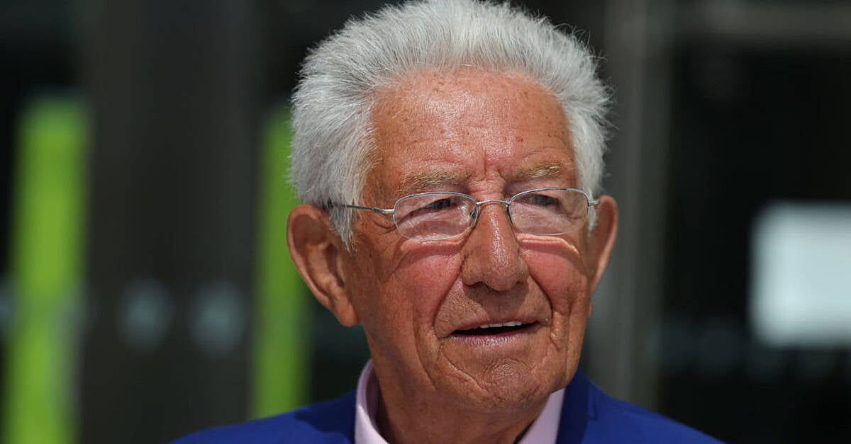 Sil Fox wants jury to hear case against DPP and Garda over dismissed sex assault charge