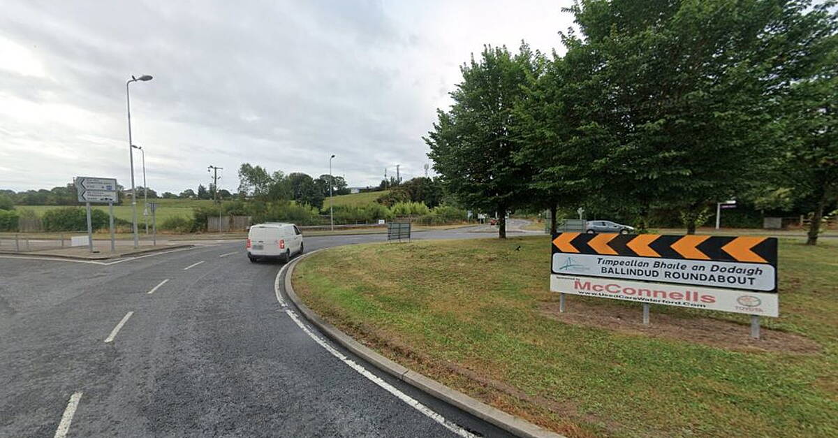 Single-car crash at Ballindud roundabout in Waterford