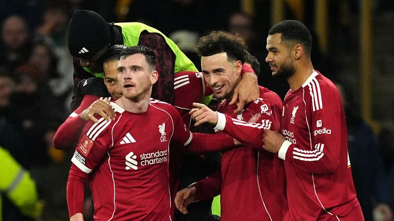 Liverpool beat Wolves 3-1 at Molineux