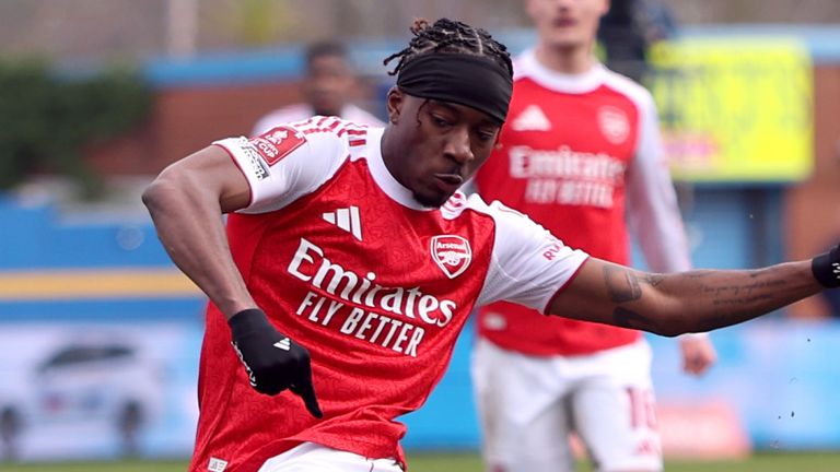 Noni Madueke fires Arsenal into the lead at Mansfield