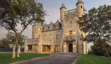 Castle Culture: Homeowners Are Giving Their Custom Mansions a Fairy-Tale Aesthetic