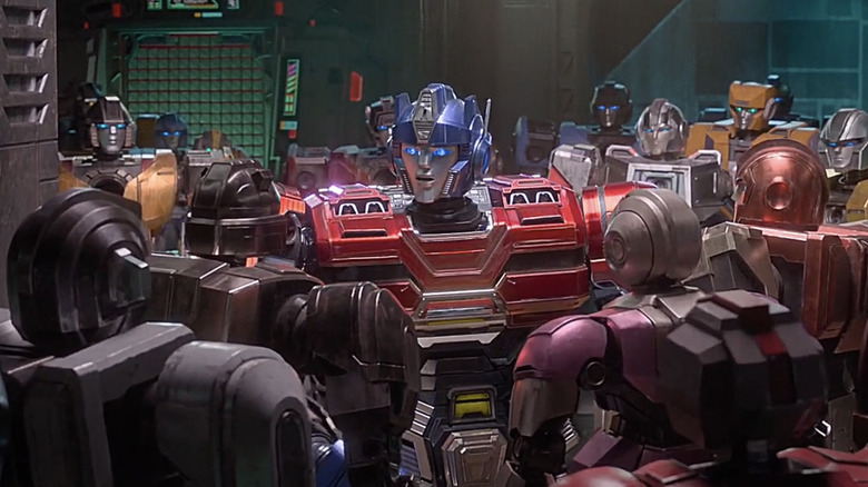Transformers One, Orion Pax talking to the miners