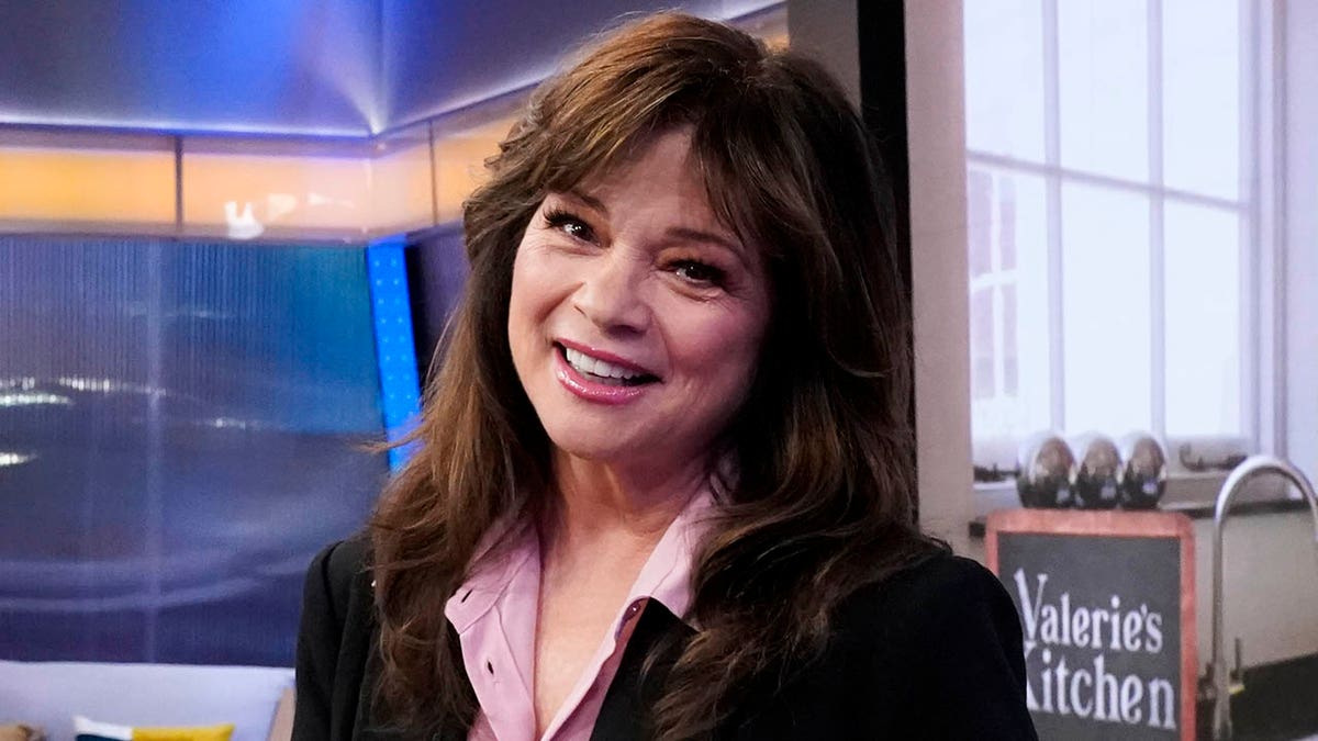 A close up of Valerie Bertinelli