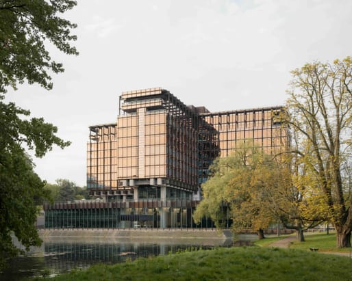 Royale Belge by Caruso St John Architects, Bovenbouw and Architectuur with DDS+. Image credit: Stijn Bollaert