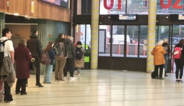 Bus Éireann apologises after Wicklow and Wexford commuters wait hours in Dublin for ghost bus