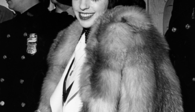 Liza Minnelli's Memoir, "Kids, Wait Till You Hear This!," Reviewed by Sam Wasson