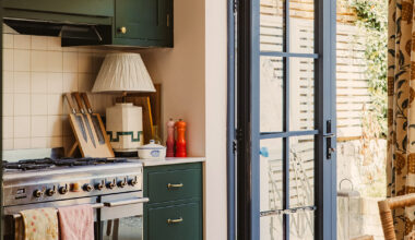Cherry Red and Forest Green Live Harmoniously in This Charming London Home