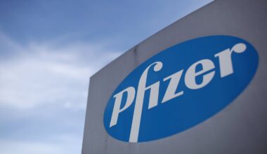Pfizer to cut around 100 jobs at Ringaskiddy plant