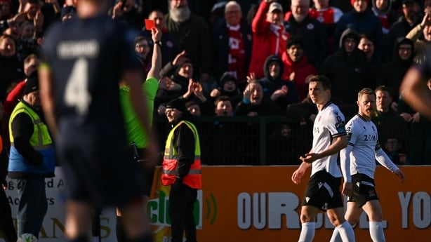 6 April 2026; Daryl Horgan of Dundalk reacts after receiving a red card, a second yellow for time-wasting, during the SSE Airtricity Men's Premier Division match between Dundalk and St Patrick's Athletic at Oriel Park in Dundalk, Louth. Photo by Ben McShane/Sportsfile