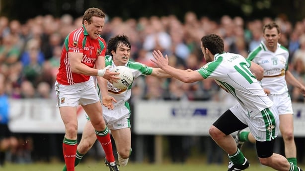 29 May 2011; Andy Moran, Mayo, in action against David McGreevey, centre, and Ciaran McCallion, London. Connacht GAA Football Senior Championship, Quarter-Final, London v Mayo, Emerald Park, Ruislip, London, England. Picture credit: Brendan Moran / SPORTSFILE