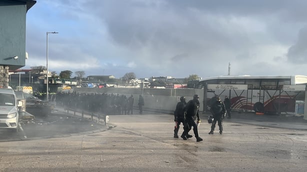 Police clearing crowds in Galway