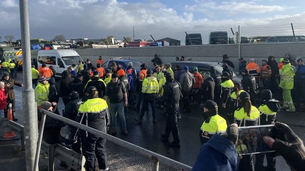 Fuel protesters are seen leaving Galway Port after a garda operation