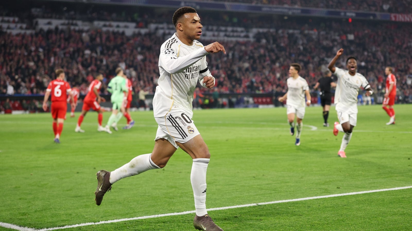 Live: Wednesday's Champions League updates
