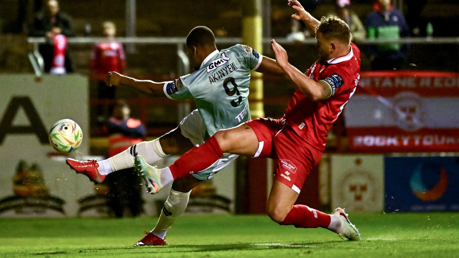 Akinyemi scores to earn Derry victory at Tolka Park