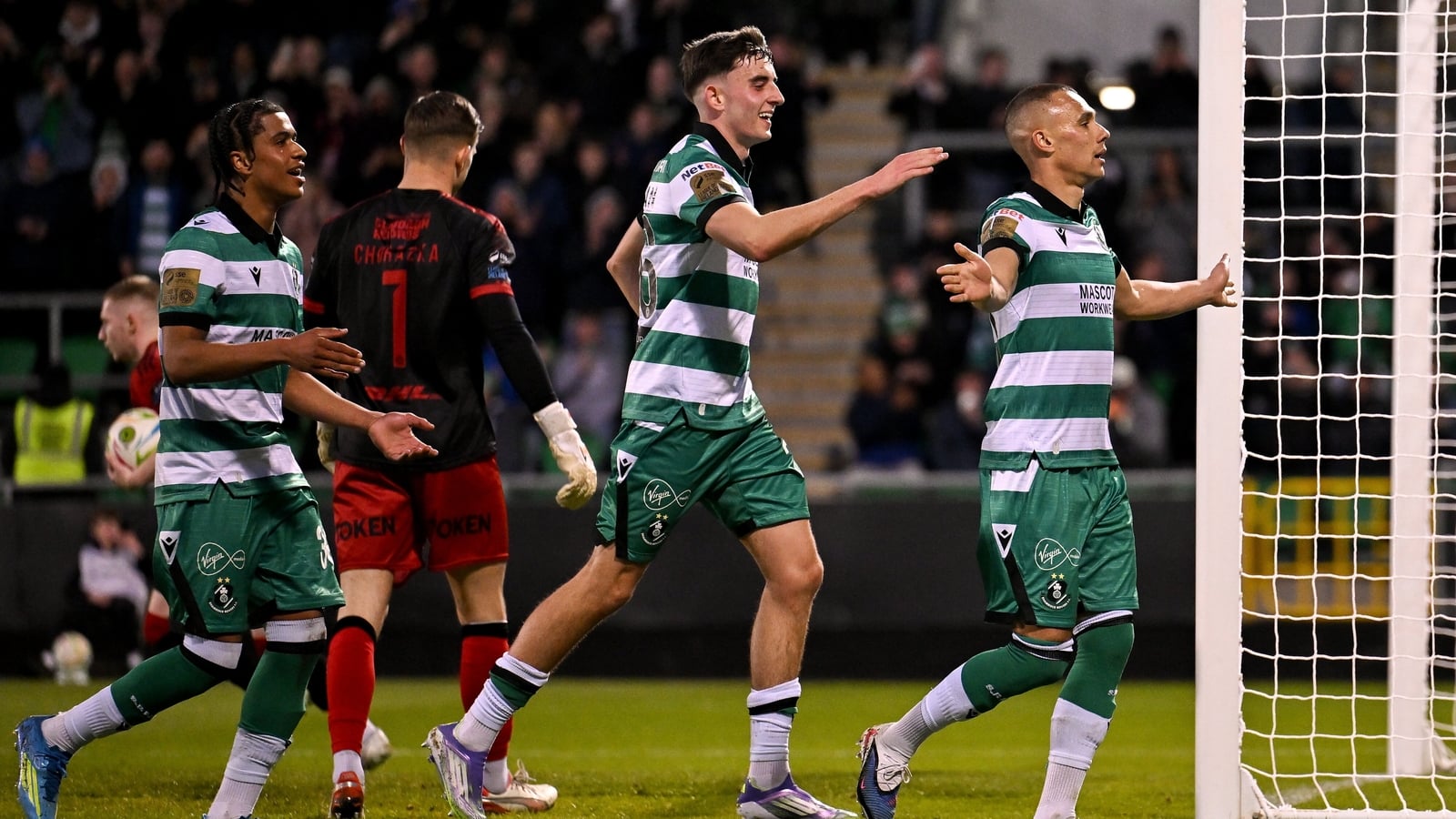Hoops withstand late Bohs surge to win Dublin derby