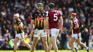 18 April 2026; Eoin Cody of Kilkenny and Padraic Mannion of Galway during the Leinster GAA Senior Hurling Championship Round 1 match between Galway and Kilkenny at Pearse Stadium in Galway. Photo by Piaras Ó Mídheach/Sportsfile