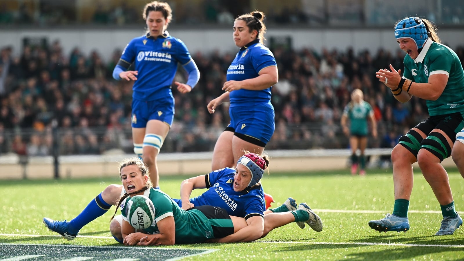 Live: Women's Six Nations: Ireland v Italy updates