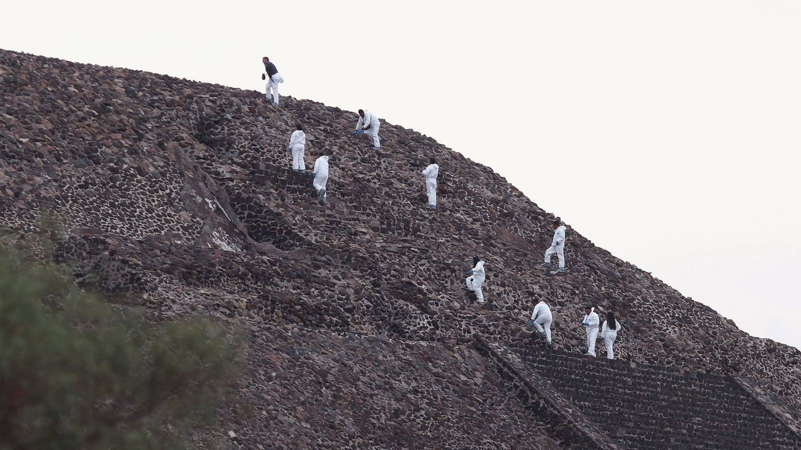 Canadian tourist killed in Mexico pyramid shooting