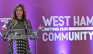 Brady to leave West Ham after 16 years as vice-chair