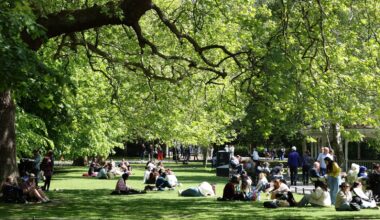 Temperatures could hit 21C over weekend, says Met Éireann