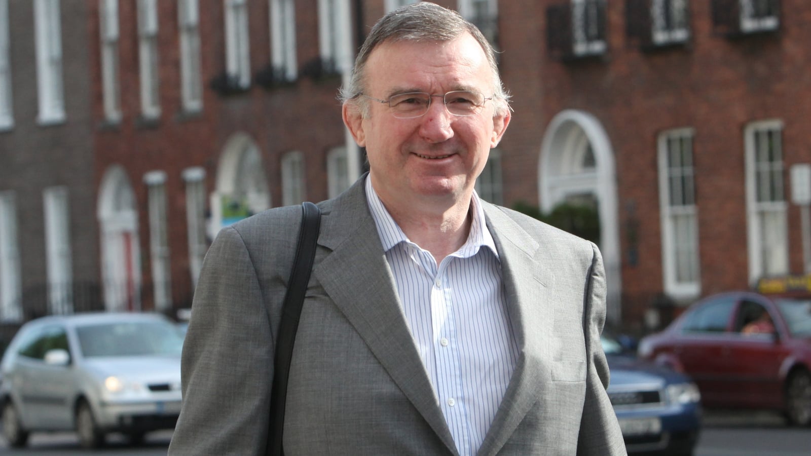 Ex-TD Glennon confirms he gave reference for sex offender