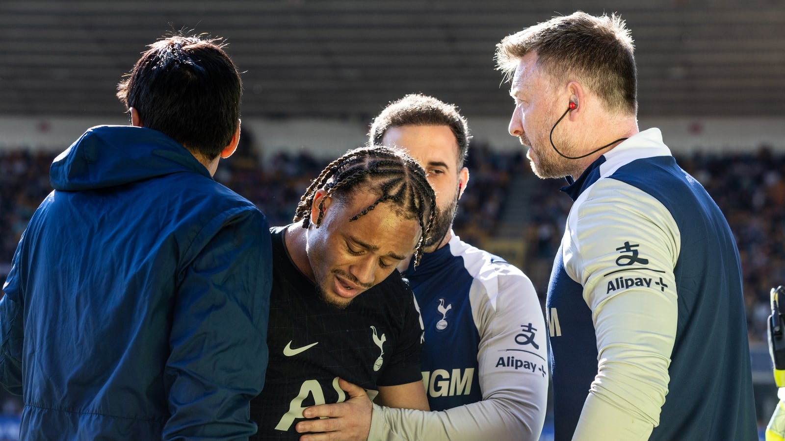 'Heartbroken' Simons ruled out of World Cup