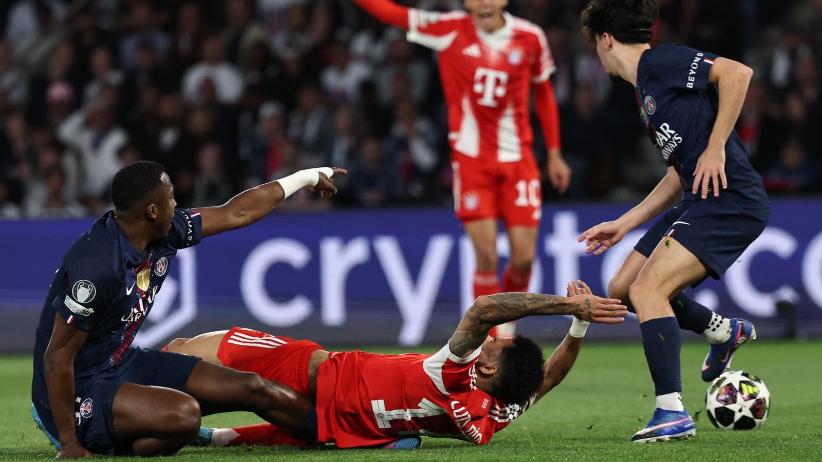 Live: Champions League semi-final: PSG v Bayern updates