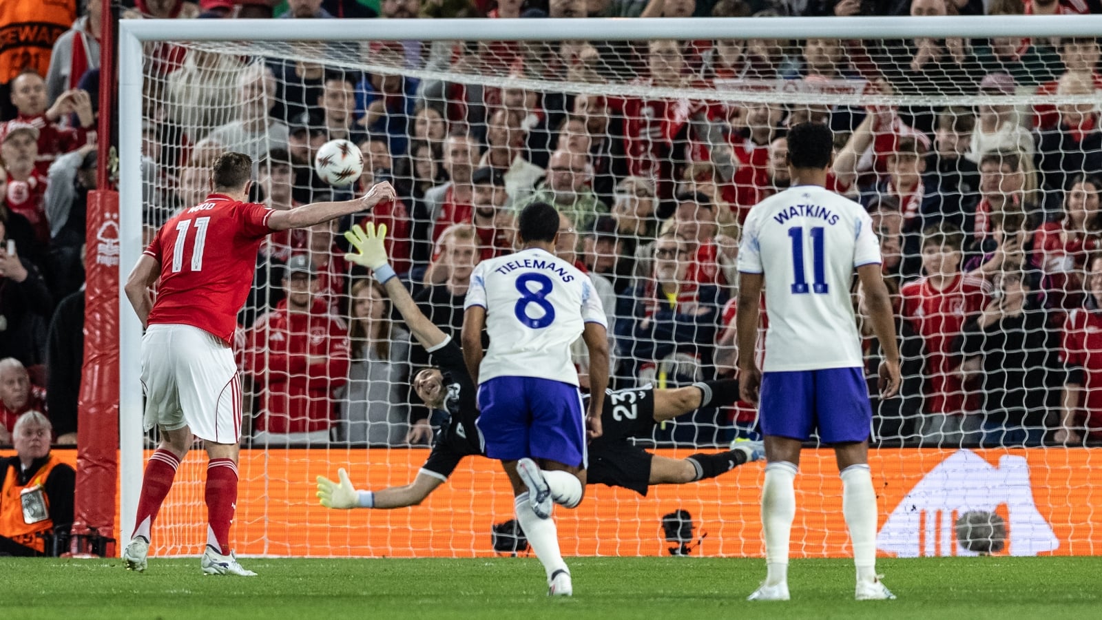 Wood gives Forest advantage over Villa