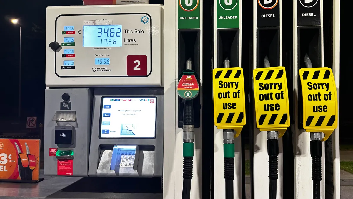 Ireland facing weeks of crisis as fuel runs out