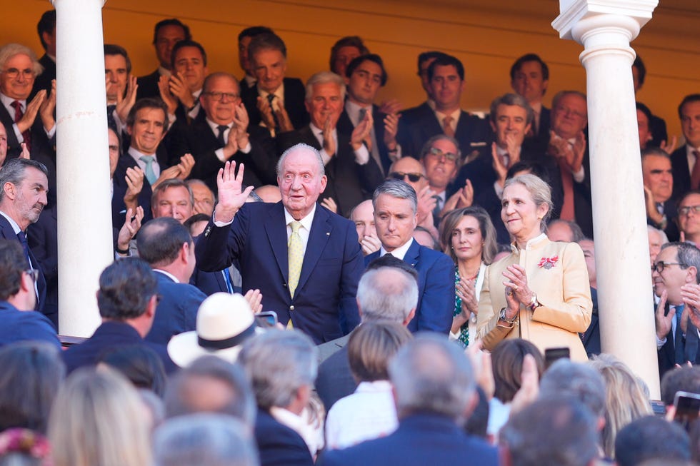 The King Emeritus Returns To The Plaza De La Maestranza Ten Years Later