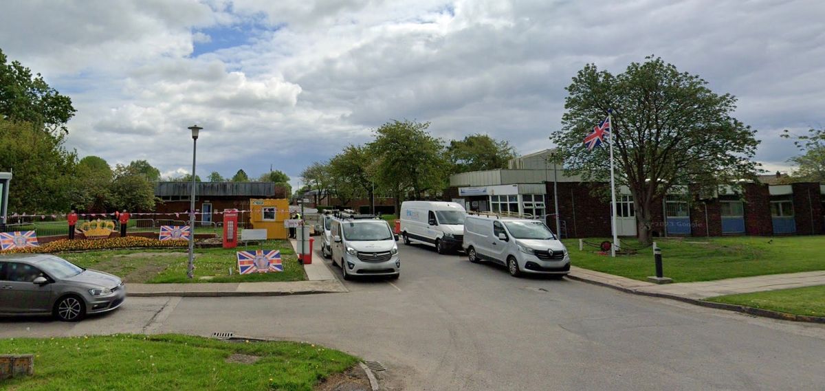 HMP Hatfield
