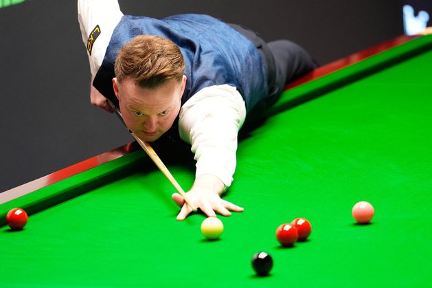Shaun Murphy into semi-finals as Zhao Xintong falls victim to ‘Crucible curse’