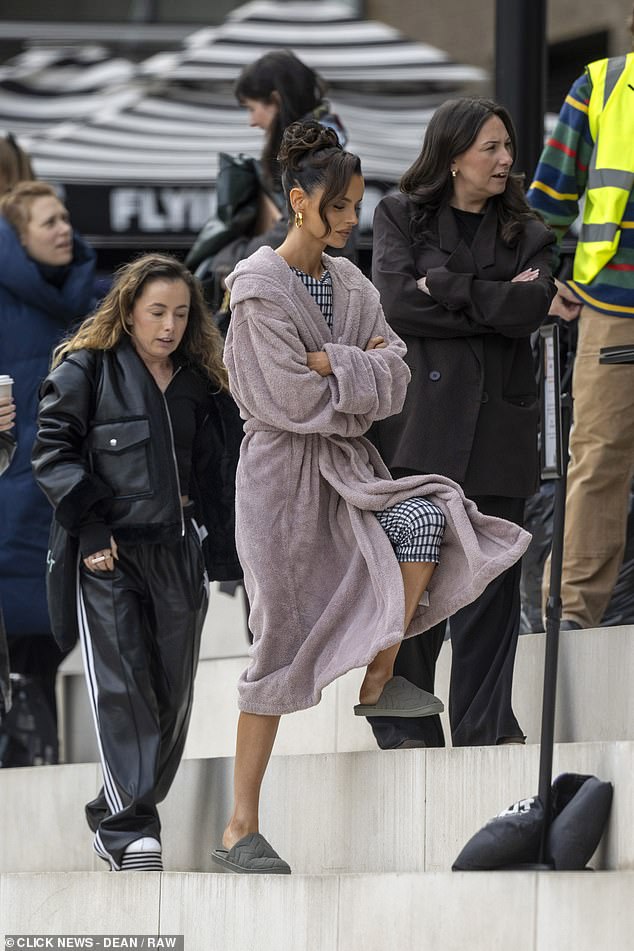 Maura explained that she gets regular Botox but no longer partakes in filler, before claiming her drastically different appearance was in fact down to 'make-up and lighting'