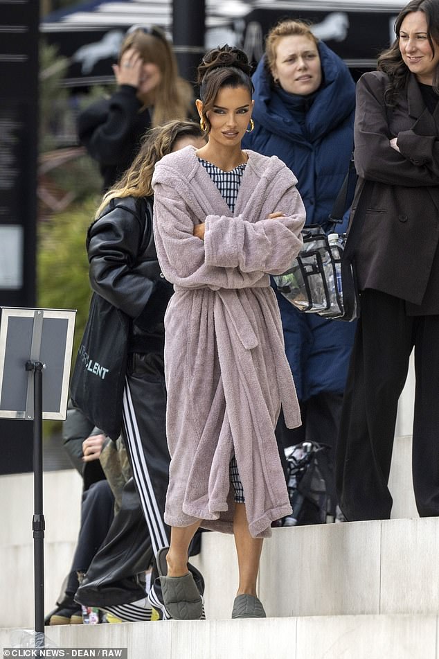 The reality star opened up last week about her changing face but denied going under the knife during an Instagram Q&A with followers last week