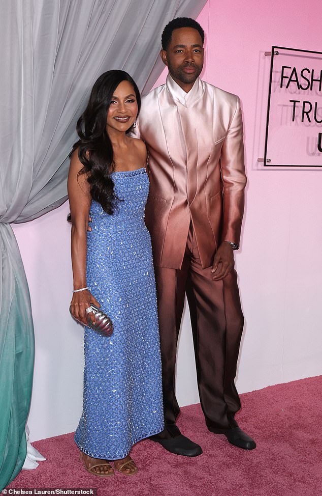 The American actress, 46, looked sensational as she displayed her trim new figure in a blue embellished gown while posing with her co-star Jay Ellis at the event, held at Nya Studios West