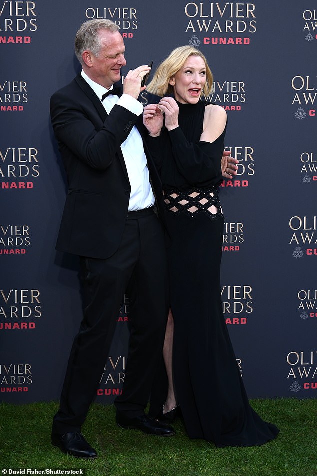 Cate, who is nominated for Best Actress, posed for a photo with theatre director Thomas Ostermeier