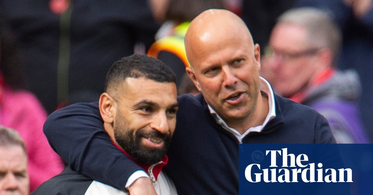 Arne Slot calls Mohamed Salah a Liverpool legend as Isak nears return | Liverpool