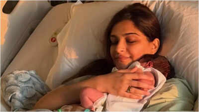 Sonam Kapoor shares first heartwarming PHOTO with her newborn from the hospital - see photo