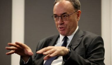 Image for Exclusive-Intel looks to put millions more into SambaNova startup chaired by CEO Tan