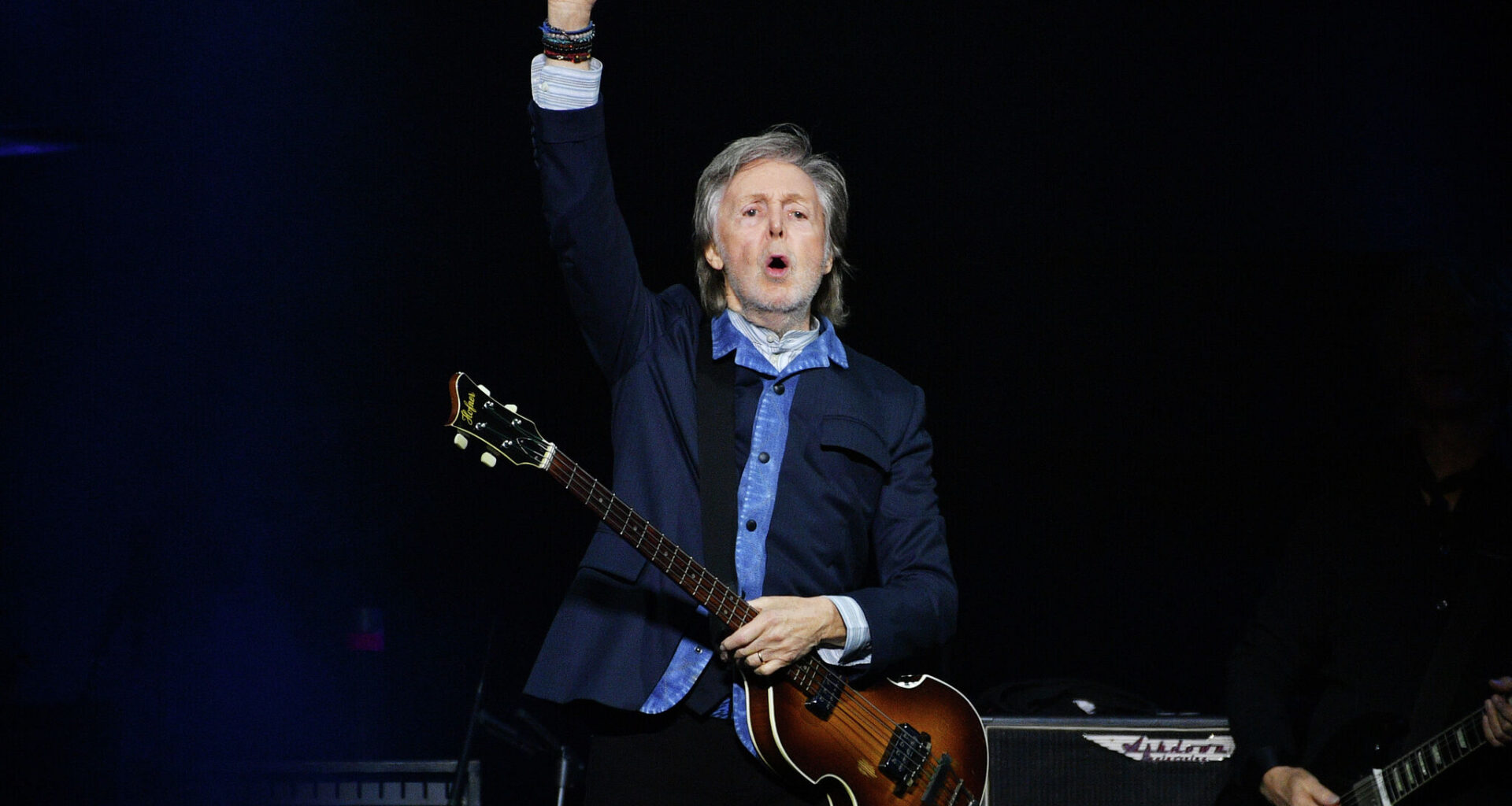 Tim Cook told staff he loved them. Then Paul McCartney showed up.