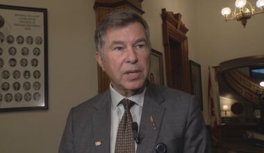 Province signs contract with new virtual health-care provider after missed deadline