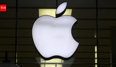 Apple iPhone 18 Pro leaks hint at small dynamic island, camera changes and longer battery life